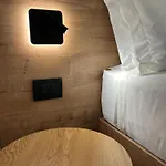 Apartment Yugogo Petrarca 1 - Bilocale Con Balcone, Centro Trient