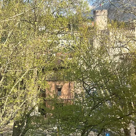 Yugogo Petrarca 1 - Bilocale Con Balcone, Centro * Trento