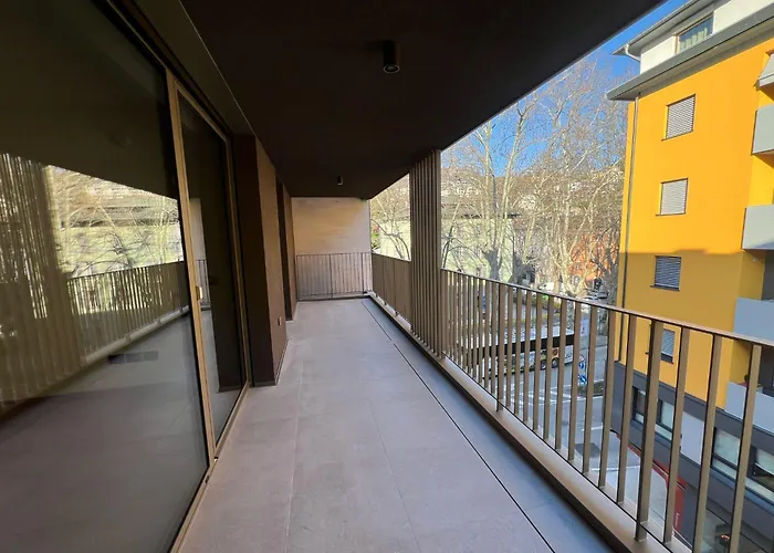 Yugogo Petrarca 1 - Bilocale Con Balcone, Centro * 特伦托