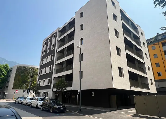 Yugogo Petrarca 1 - Bilocale Con Balcone, Centro